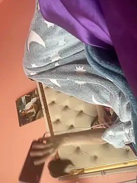 Flossy Vettie online show from October 4, 12:58 pm