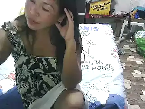 Snapshot of yummytitsxxx168 chatting on December 20, 3:03 am yummytitsxxx168 online show from December 20, 3:03 am