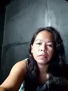 Snapshot of yummytitsxxx168 chatting on January 5, 9:07 pm yummytitsxxx168 online show from January 5, 9:07 pm