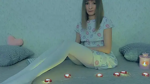 YourCaramel online show from February 17, 7:37 am