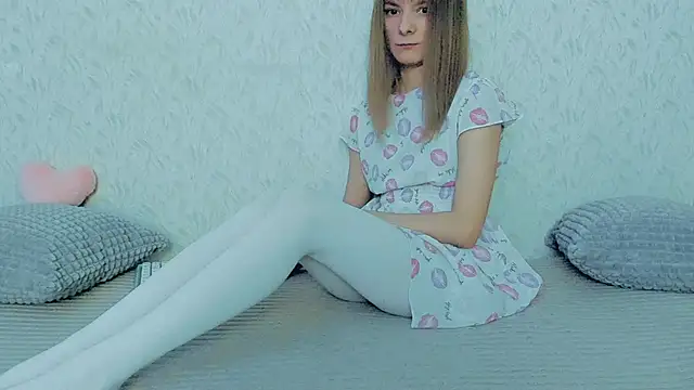 YourCaramel online show from February 18, 6:59 am