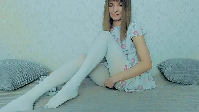 YourCaramel online show from February 19, 11:49 am