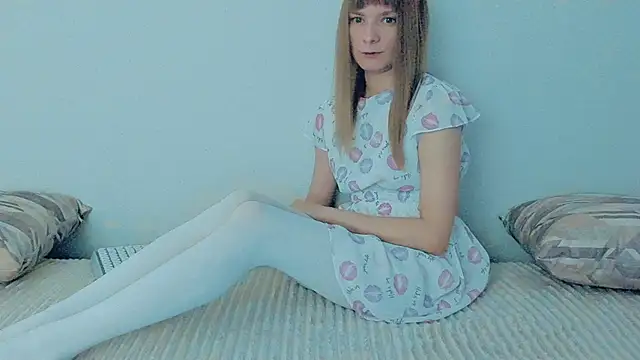 YourCaramel online show from September 11, 10:37 am