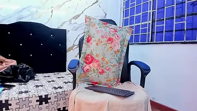 Lu doll online show from September 19, 4:36 am