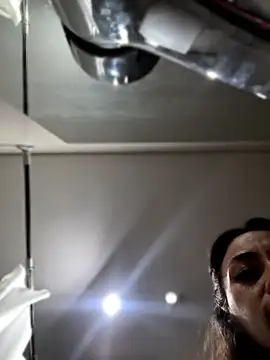 SamyJones9 online show from April 29, 1:53 am