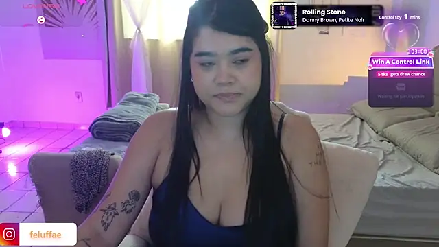 Snapshot of feluriana chatting on April 22, 5:47 pm feluriana online show from April 22, 5:47 pm
