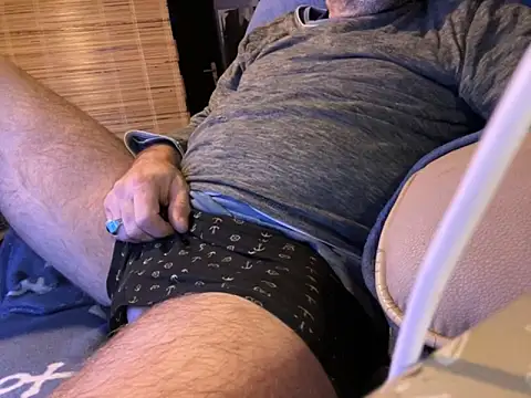 translove online show from October 3, 1:02 am