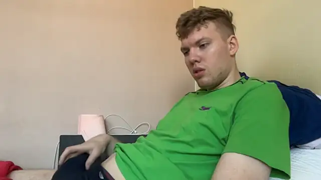 sexybooii6968 online show from September 17, 9:22 am