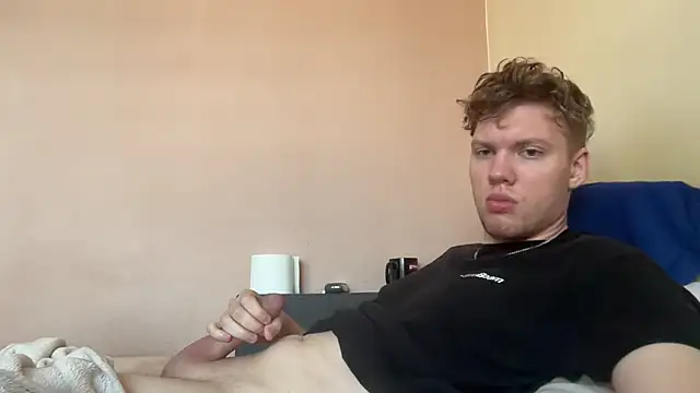 sexybooii6968 online show from November 5, 9:31 am