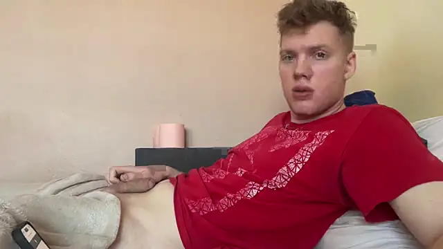 sexybooii6968 online show from April 18, 10:08 am