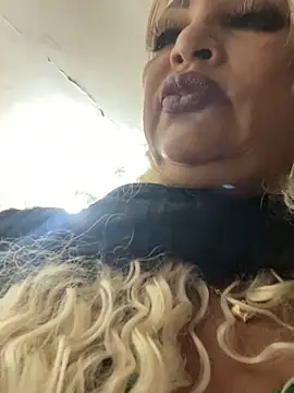 scarlett sexx69 online show from November 3, 11:33 am