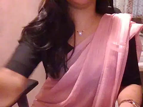 Snapshot of Pinky_4 chatting on June 4, 6:52 am Pinky 4 online show from June 4, 6:52 am