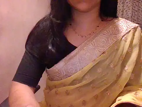 Snapshot of Pinky_4 chatting on June 10, 9:03 pm Pinky 4 online show from June 10, 9:03 pm