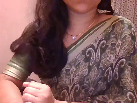 Snapshot of Pinky_4 chatting on June 12, 2:27 pm Pinky 4 online show from June 12, 2:27 pm