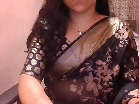 Snapshot of Pinky_4 chatting on June 13, 6:50 pm Pinky 4 online show from June 13, 6:50 pm