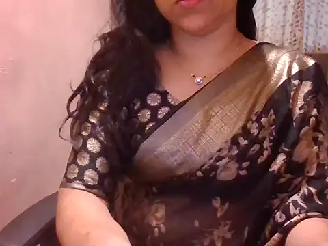 Snapshot of Pinky_4 chatting on June 14, 4:25 am Pinky 4 online show from June 14, 4:25 am
