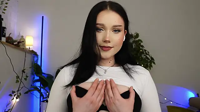 ScarletBlaze online show from February 22, 6:08 pm