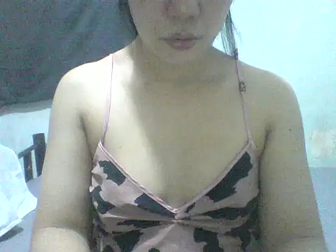 spankmybootyxxx online show from October 5, 10:24 am