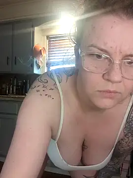 Rosalyn rowdy online show from February 20, 6:02 pm