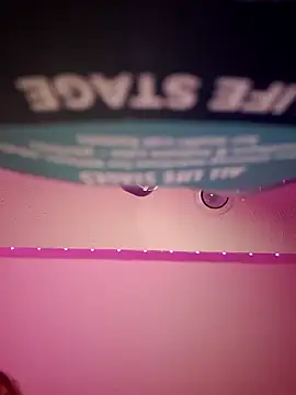 Cutegothcrybabyx online show from December 18, 10:21 am