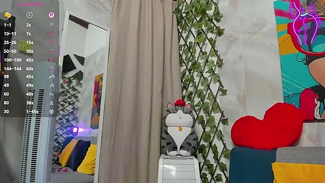 Snapshot of GabiMorgan chatting on October 29, 9:27 pm GabiMorgan online show from October 29, 9:27 pm