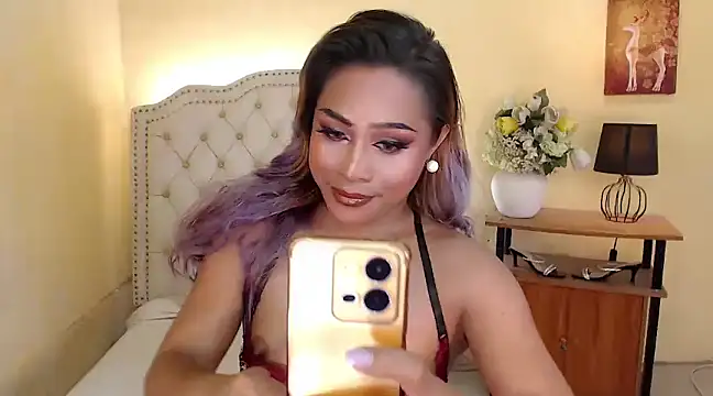 DreamLADYBOY online show from December 6, 11:03 pm