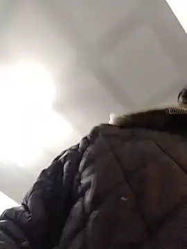 Brhama44 online show from December 3, 3:21 pm