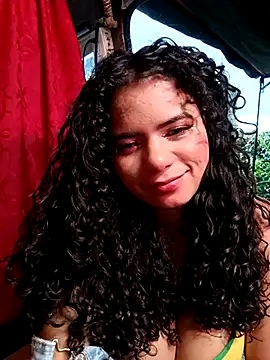 Simone Miller online show from March 7, 9:27 pm