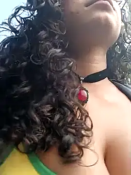 Simone Miller online show from March 13, 1:40 pm