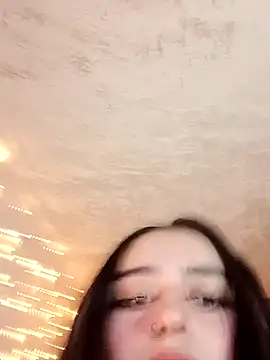 IvonneT online show from December 2, 5:48 am