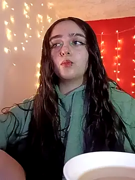 IvonneT online show from January 10, 4:12 am