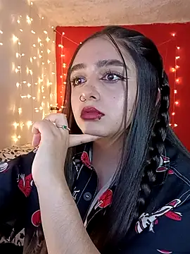 IvonneT online show from March 16, 8:11 pm