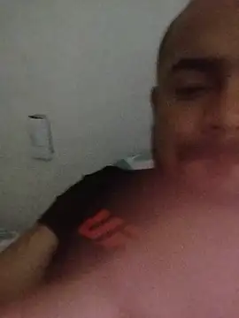 Snapshot of SirCrespo24 chatting on June 11, 4:43 am SirCrespo24 online show from June 11, 4:43 am