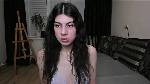 MolagAnna online show from April 30, 8:15 pm