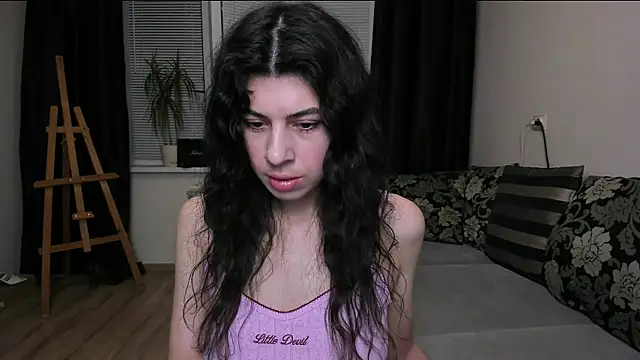 Snapshot of MolagAnna chatting on June 19, 6:56 pm MolagAnna online show from June 19, 6:56 pm