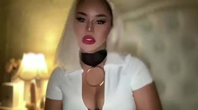 Snapshot of webcumgodess chatting on December 2, 4:53 am webcumgodess online show from December 2, 4:53 am