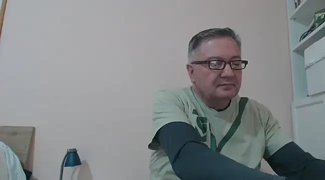 YOU6me online show from January 22, 4:55 pm