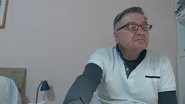 YOU6me online show from February 17, 5:43 pm