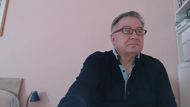 YOU6me online show from February 23, 11:11 am