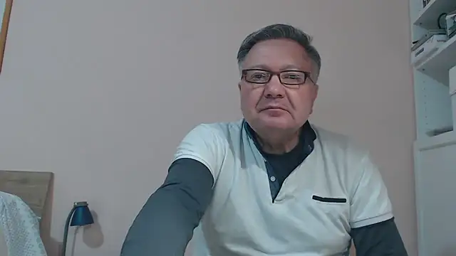 YOU6me online show from February 28, 6:09 pm