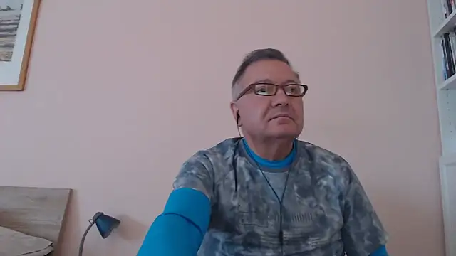 YOU6me online show from September 29, 9:14 am