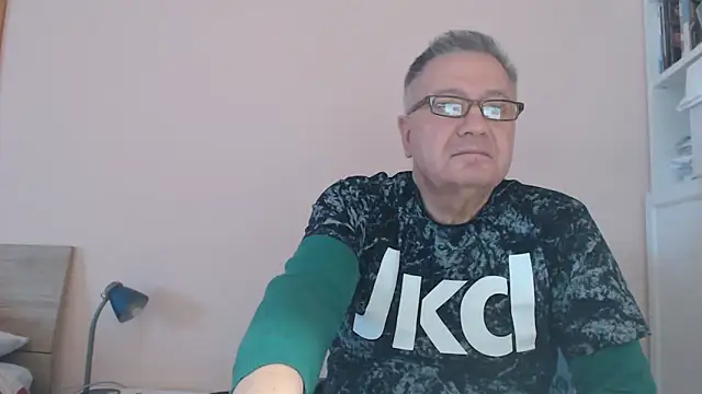 YOU6me online show from October 19, 3:23 pm