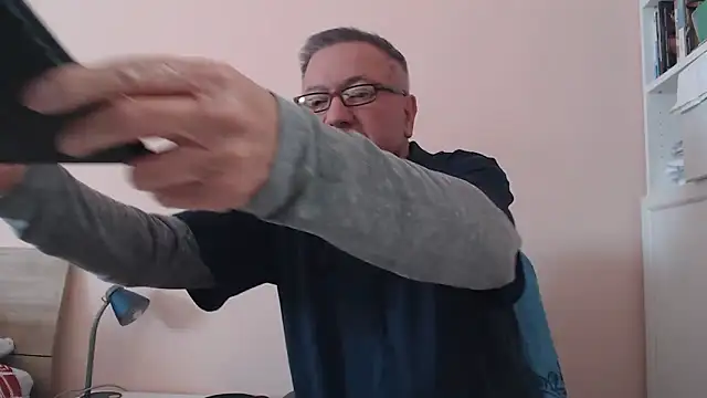 YOU6me online show from October 20, 7:42 am