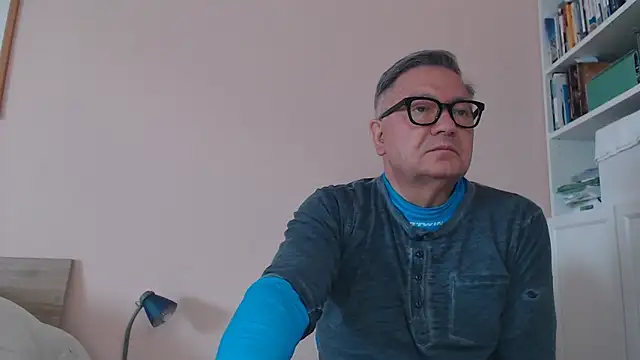 YOU6me online show from April 21, 5:47 am