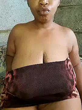 winterqueenx online show from December 10, 5:07 am