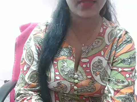 Snapshot of LovingPihu chatting on January 31, 11:46 am LovingPihu online show from January 31, 11:46 am