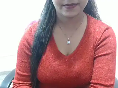 Snapshot of LovingPihu chatting on March 2, 11:18 am LovingPihu online show from March 2, 11:18 am