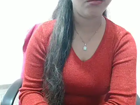 Snapshot of LovingPihu chatting on March 8, 4:56 am LovingPihu online show from March 8, 4:56 am