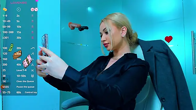 sassy madeline online show from March 4, 3:55 am