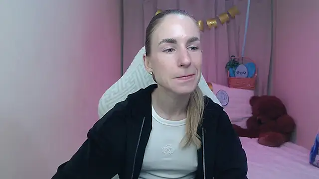 DeboraHorny online show from April 9, 6:19 am